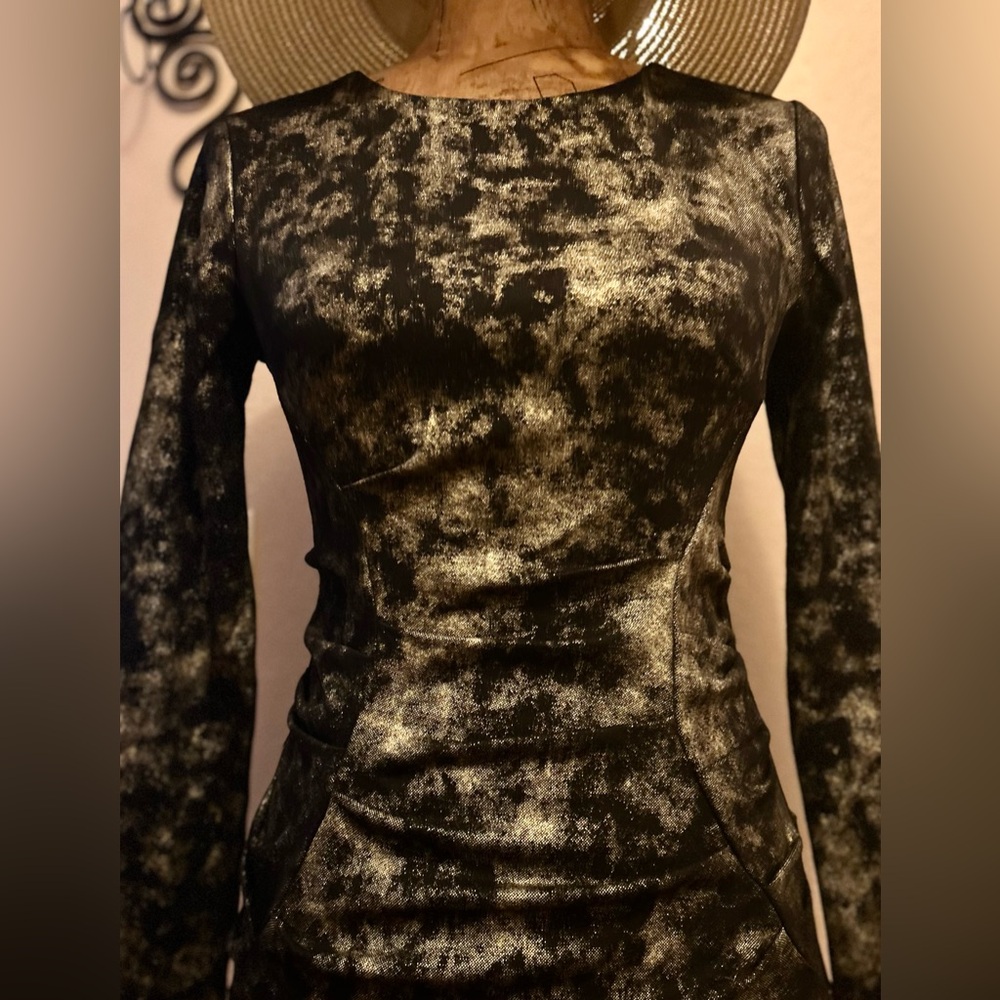 Nicole Miller Artelier Smudged Glazed Black and Gold Bodycon Mini Dress Size 4